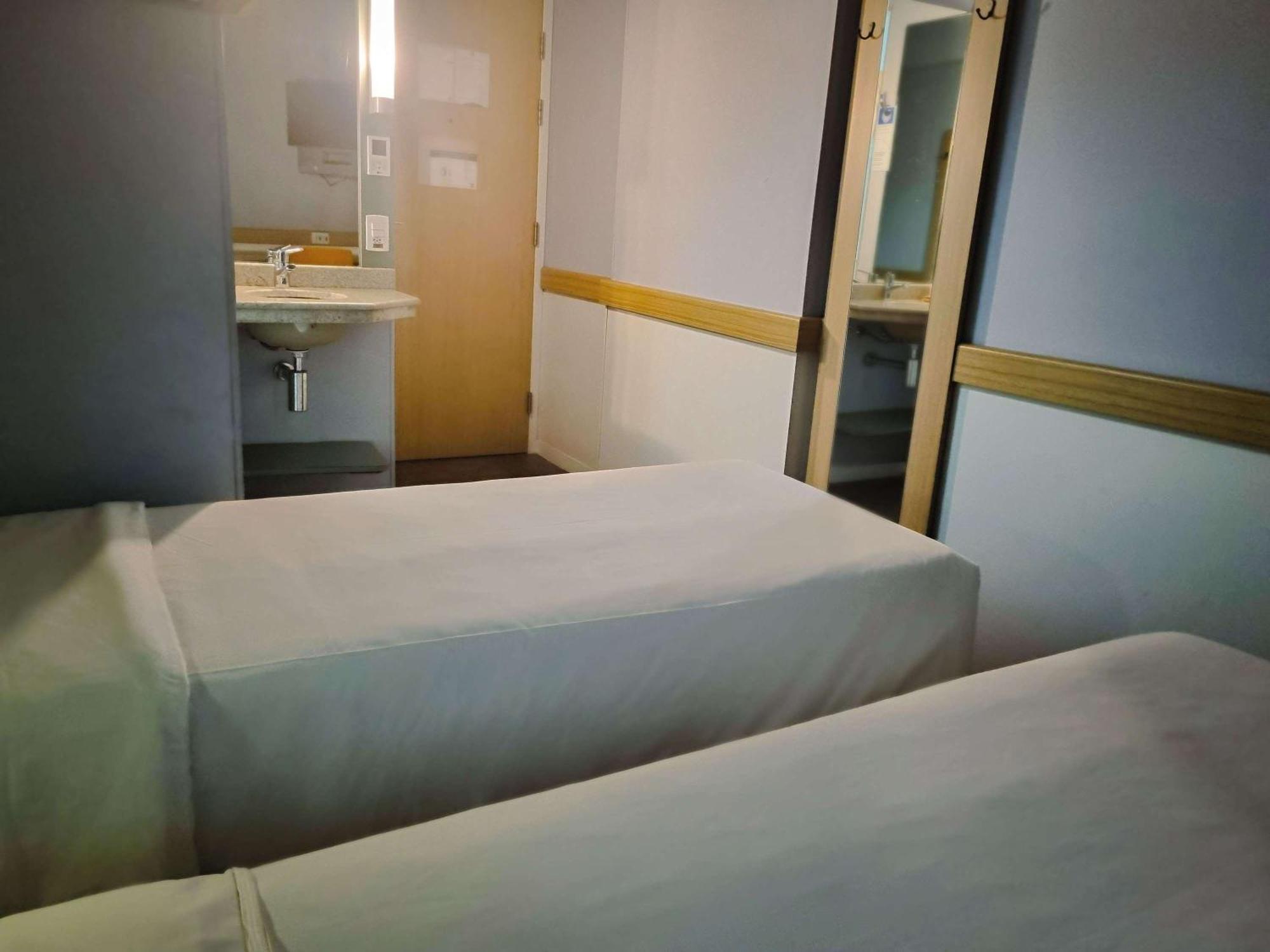 Ibis Budget Rj Copacabana Рио-де-Жанейро Экстерьер фото
